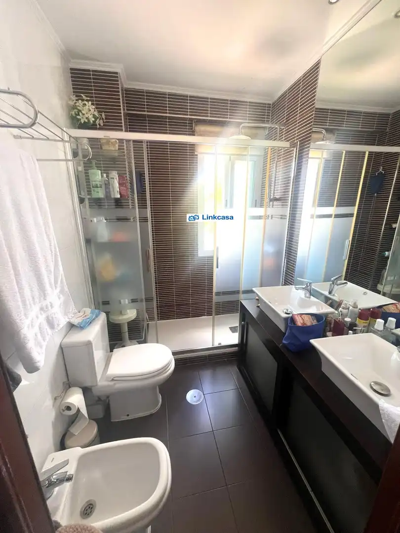 Bathroom of Flat for sale in Madrid  with Heating and Terrace