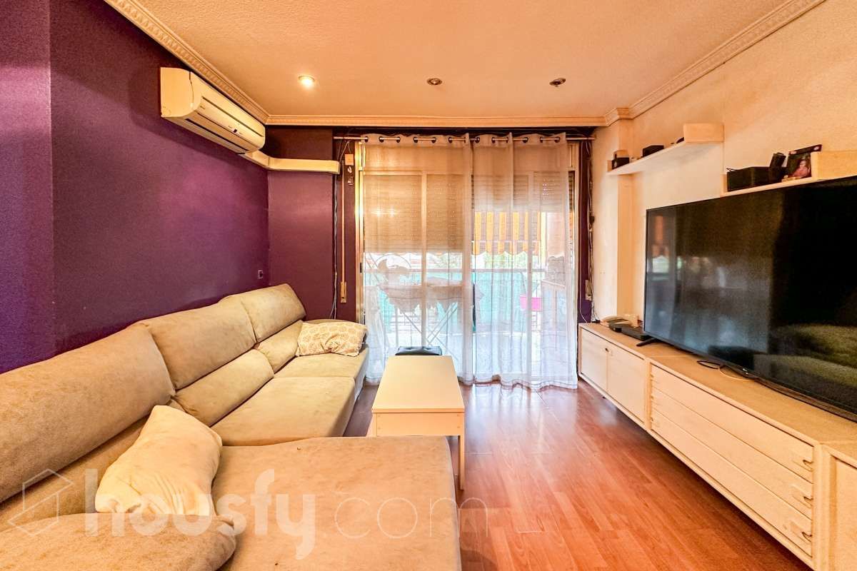 Sala d'estar de Pis en venda en Móstoles amb Aire condicionat, Terrassa i Traster