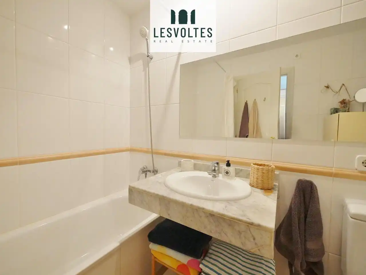 Bathroom of Houses for sale in Pals  with Air Conditioner, Private garden and Balcony