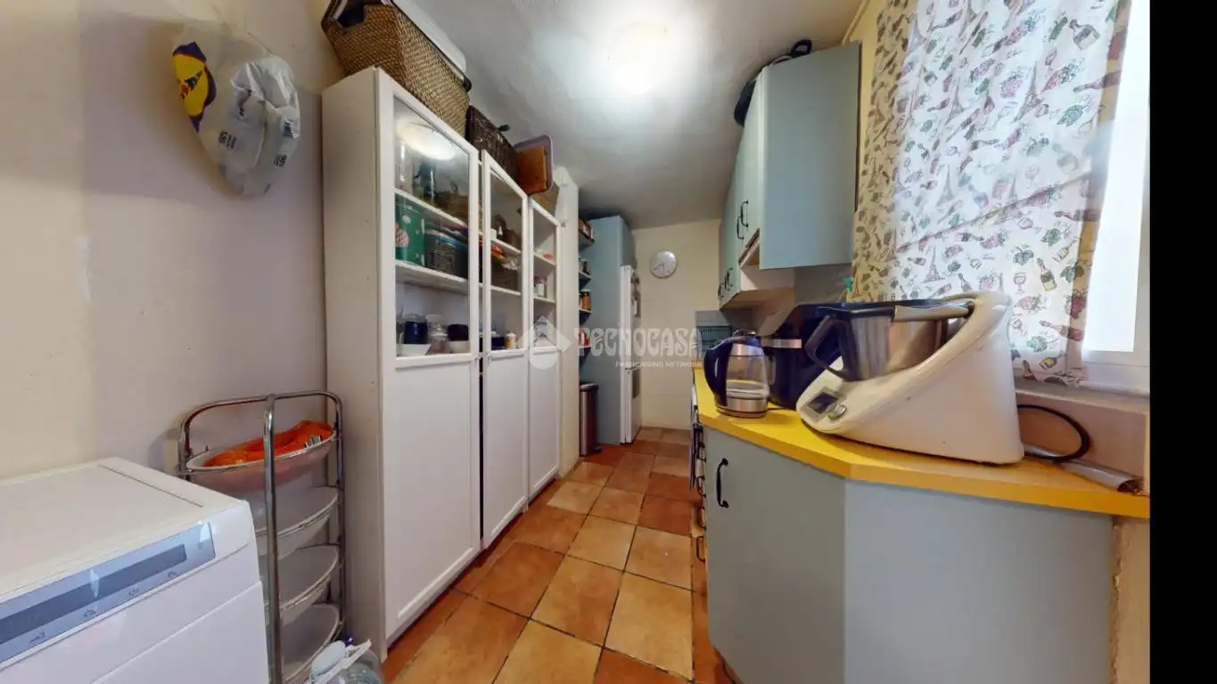 Cocina de Piso en venta en Chiloeches, Guadalajara