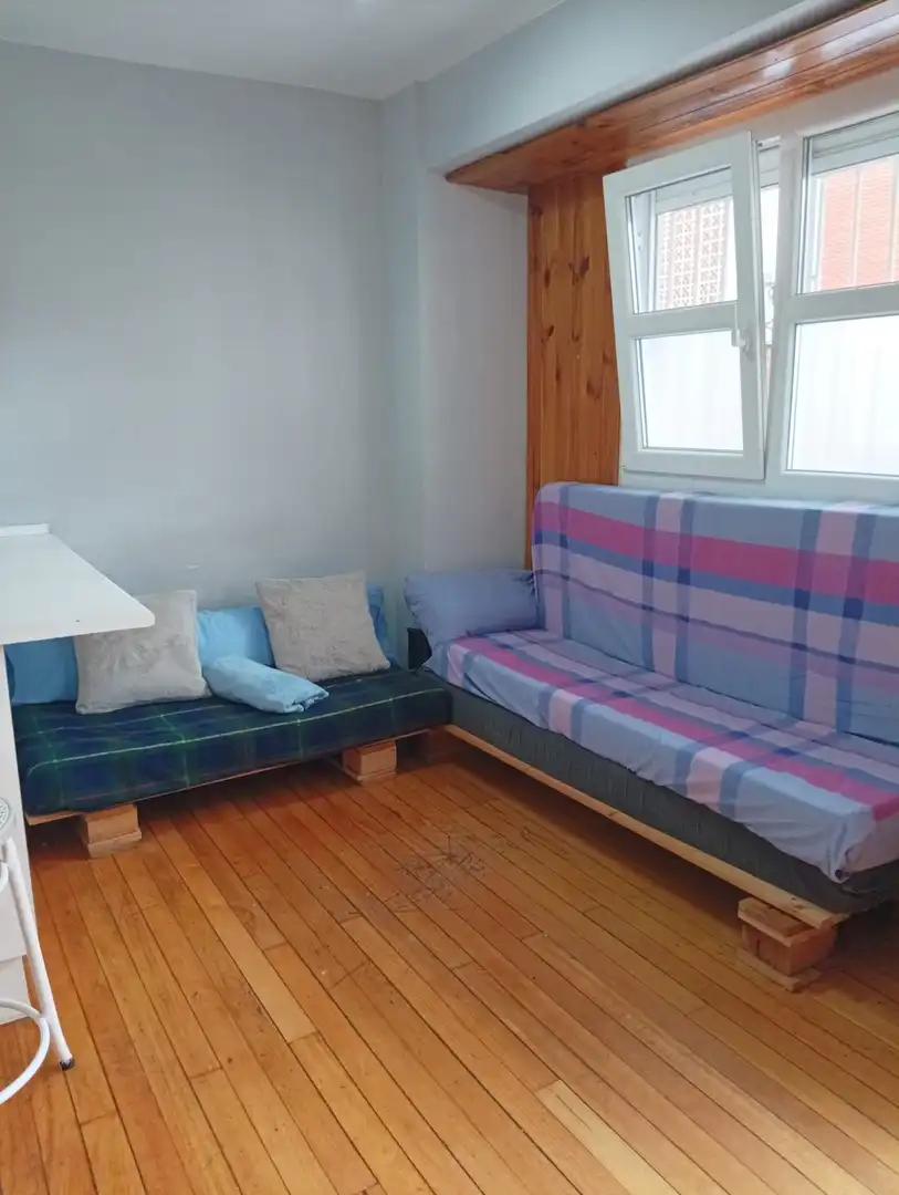 Sala d'estar de Apartament de lloguer en Gorliz amb Calefacció, Terrassa i Moblat
