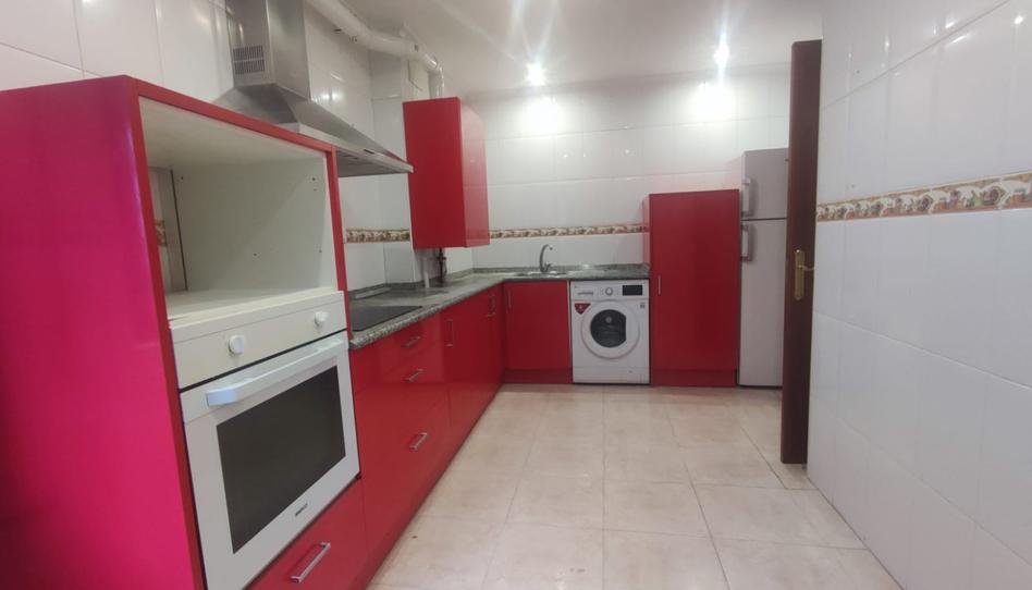 Foto 1 de Piso en venta en Sarón - Av Justina Berdia, 1, Santa María de Cayón, Cantabria