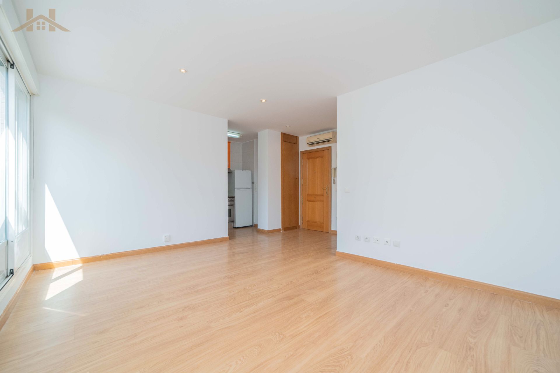 Study for sale in Majadahonda  with Air Conditioner, Heating and Oven