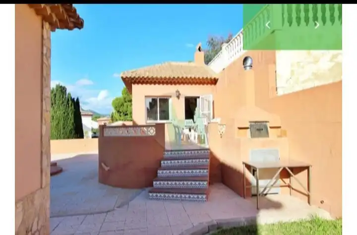 Vista exterior de Casa o chalet en venta en Calpe / Calp con Aire acondicionado, Calefacción y Terraza