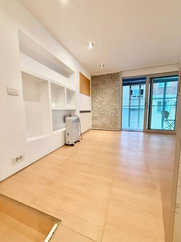 Dúplex en Venta en Calle de Talavera, 6 en Hispanoamérica - Bernabéu