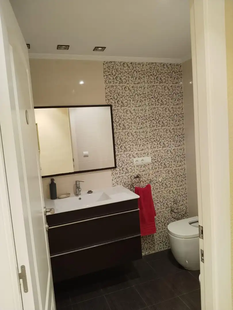 Baño de Piso en venta en Valencia con Aire acondicionado y Balcón
