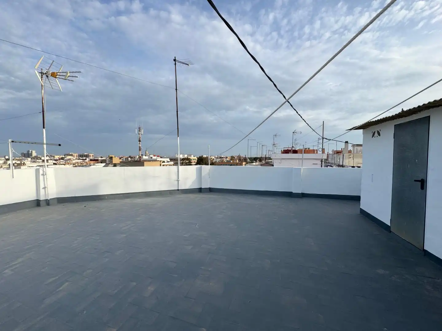 Terrasse von Wohnung zum Verkauf in Alfafar mit Balkon