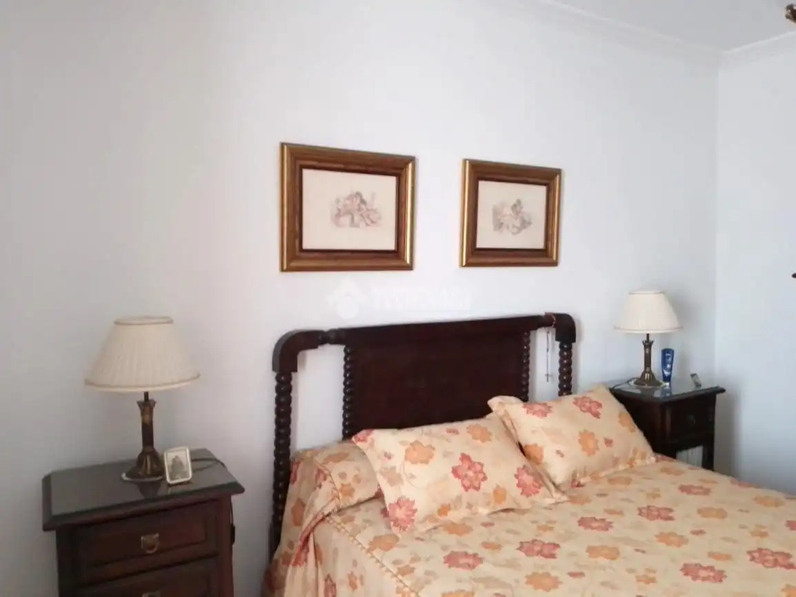 Habitación de Piso en venta en Sevilla con Aire acondicionado, Terraza y Amueblado