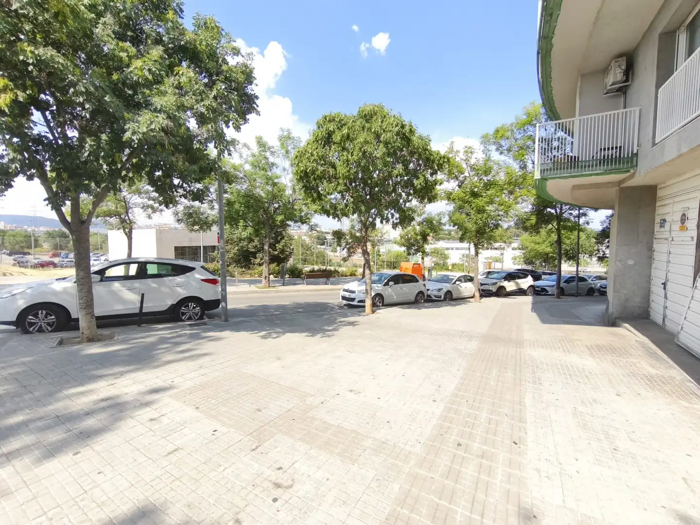 Außenansicht von Wohnung zum Verkauf in Terrassa mit Heizung, Parkett und Balkon