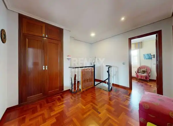 Flat for sale in Vigo   with Heating, Parquet flooring and Storage room