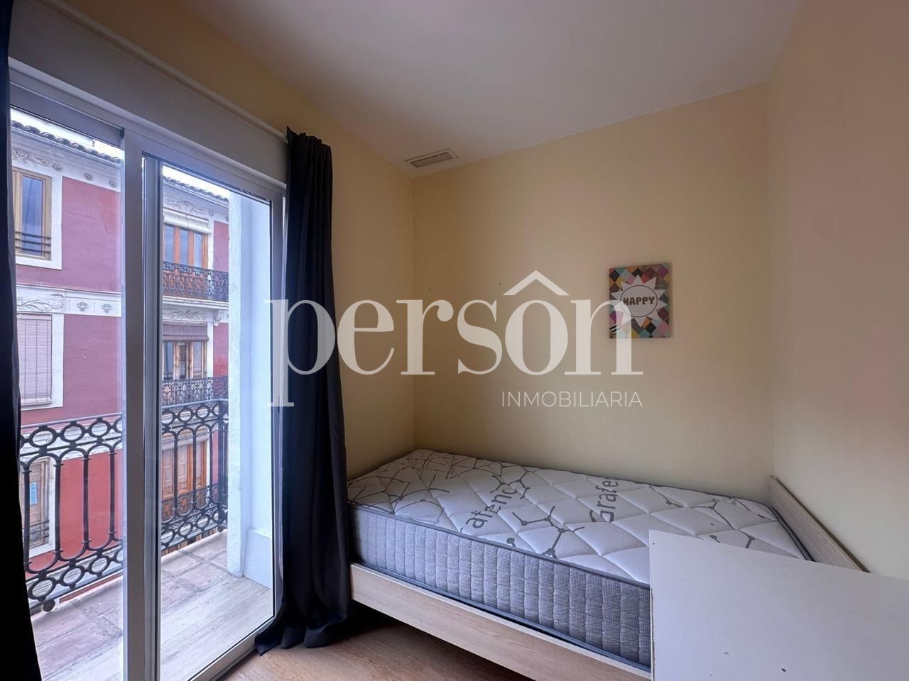 Schlafzimmer von Gebaude zum Verkauf in  Valencia Capital