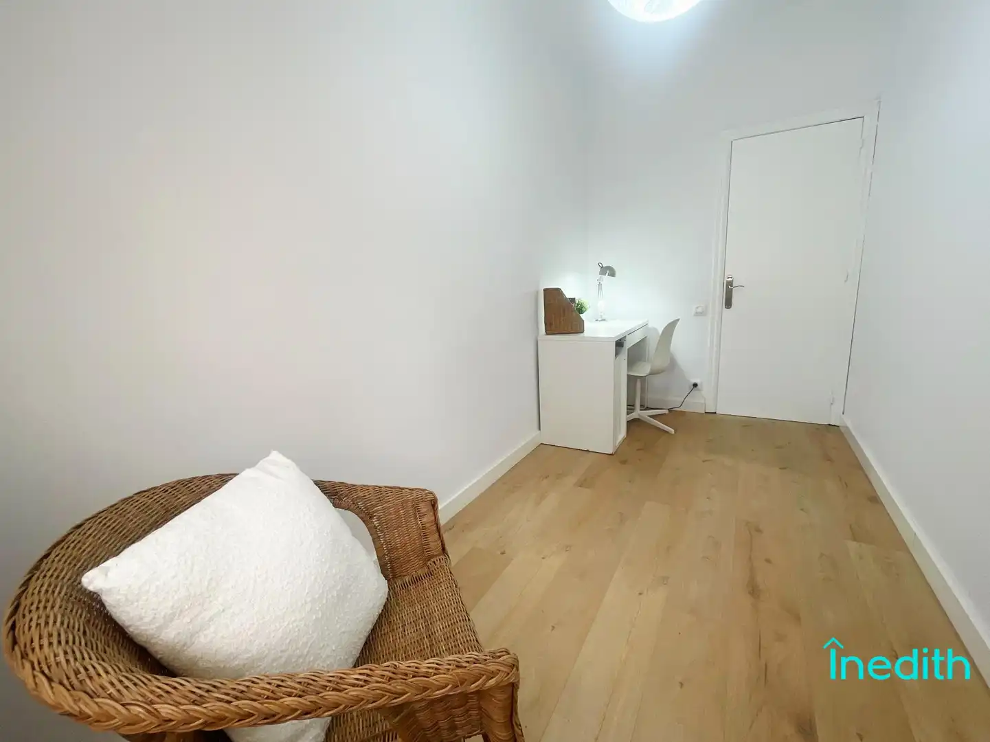 Dormitori de Pis en venda en El Prat de Llobregat amb Calefacció, Parquet i Terrassa