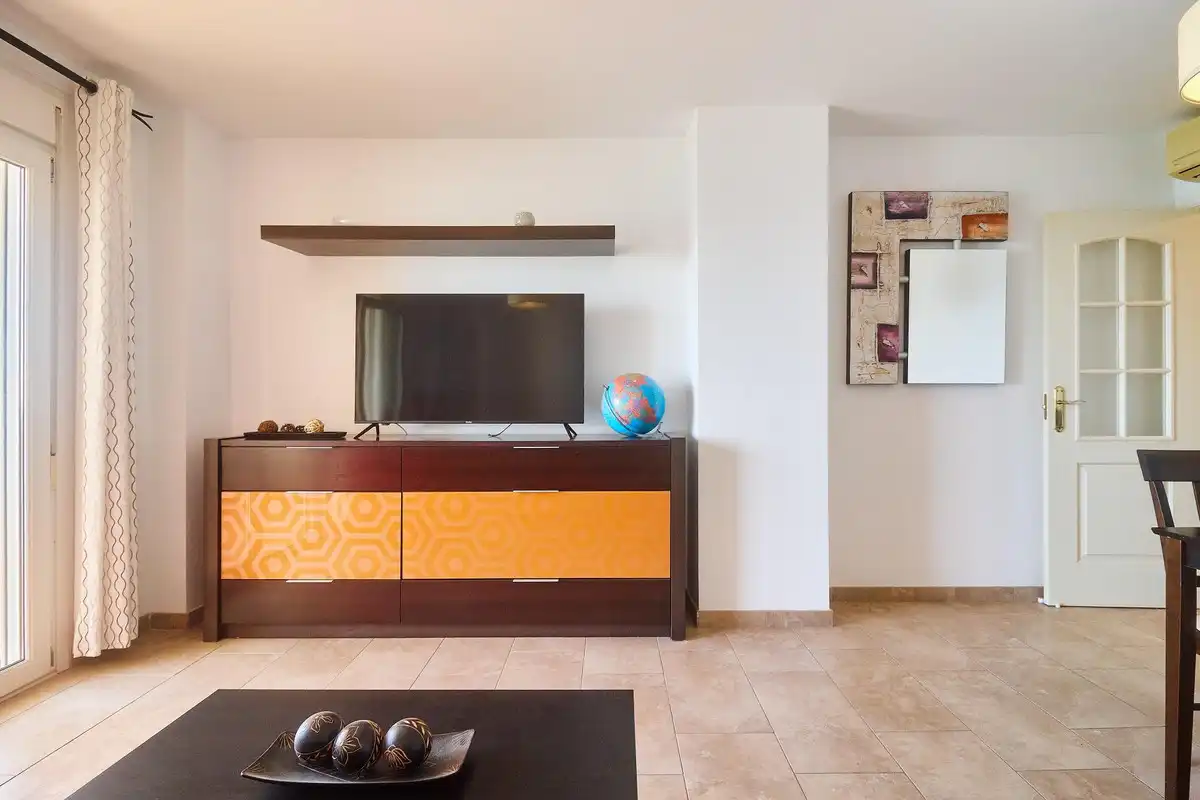 Apartment with pool for sale in del sol, imagen 17