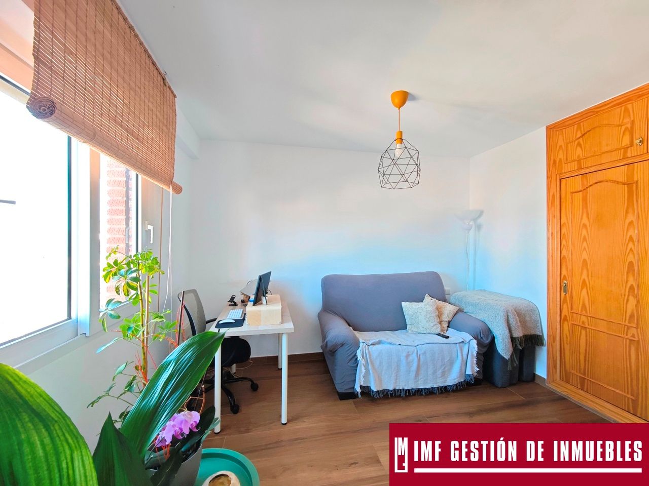 Bedroom of Apartment for sale in Vélez-Málaga  with Terrace and Furnished
