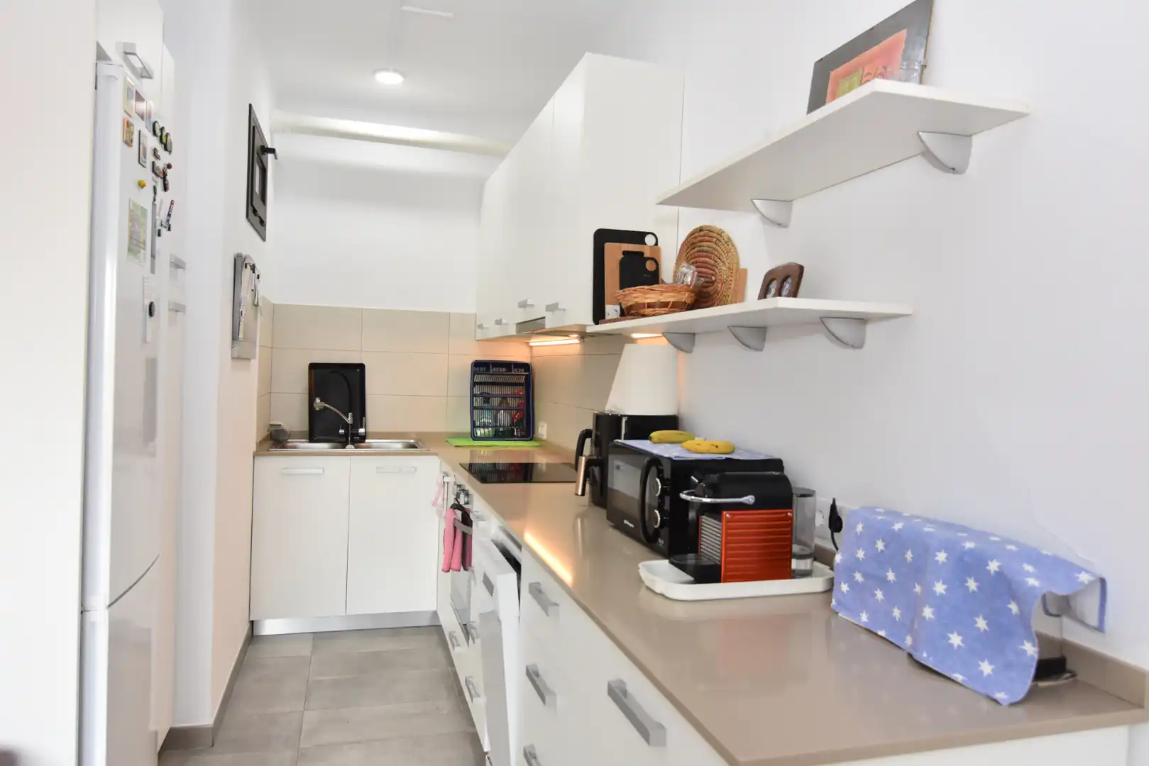 Kitchen of Flat for sale in El Masnou  with Air Conditioner, Heating and Parquet flooring