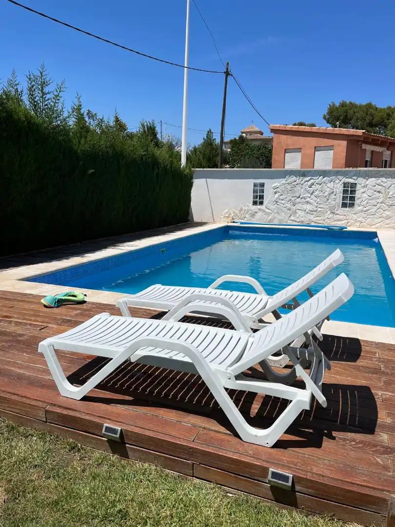 Piscina de Casa o chalet en venta en Manises con Aire acondicionado, Jardín privado y Terraza