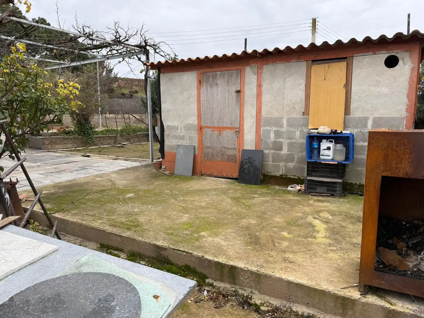Finca rústica en venta en Torres de Segre con Jardín privado, Terraza y Internet