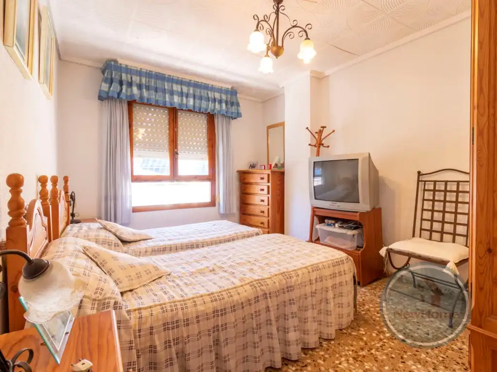 Habitación de Piso en venta en Santa Pola con Aire acondicionado y Balcón