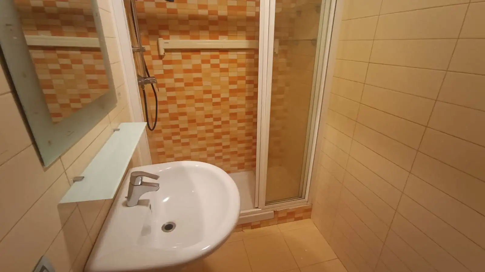 Bany de Pis en venda en Carabanchel