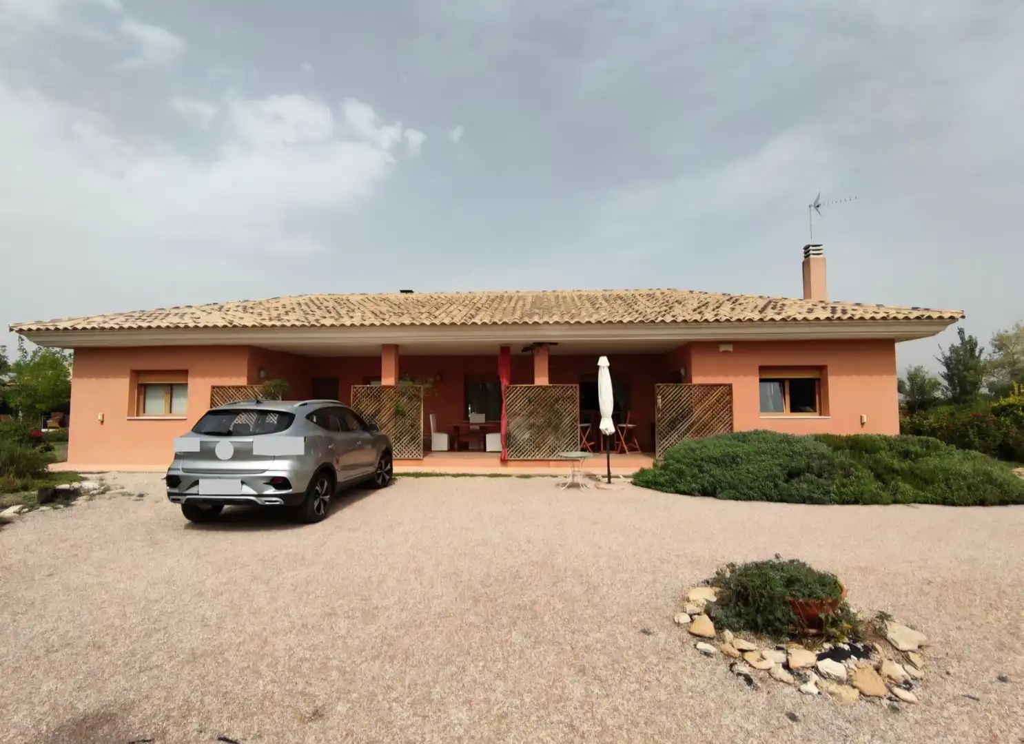 Vista exterior de Finca rústica en venda en Caravaca de la Cruz amb Jardí privat, Piscina i Moblat