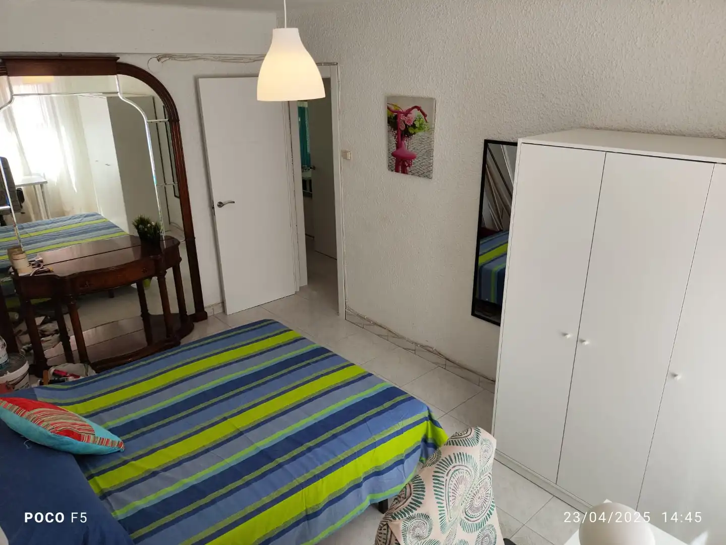 Bedroom of Flat for rent in Zaragoza  with Heating, Parquet flooring and Furnished