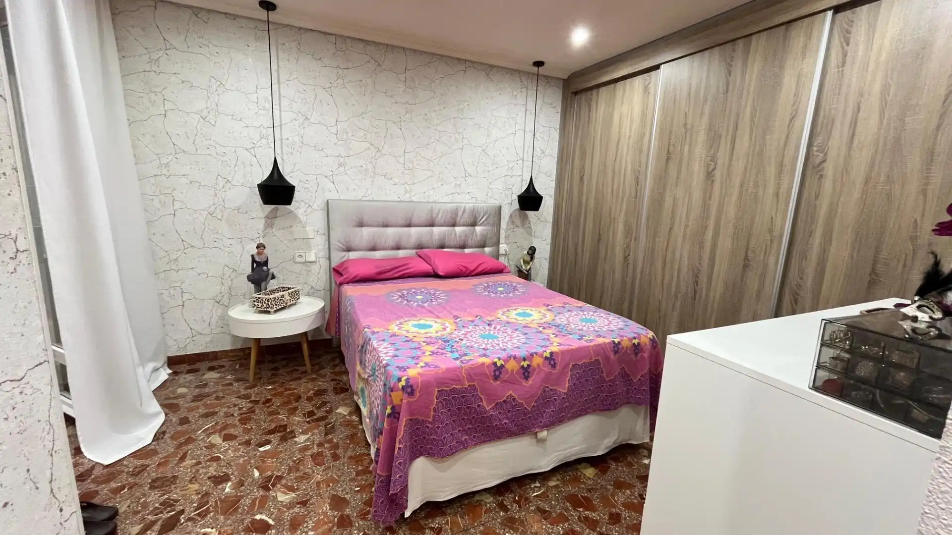 Bedroom of Flat for sale in Elche / Elx  with Air Conditioner, Furnished and Balcony