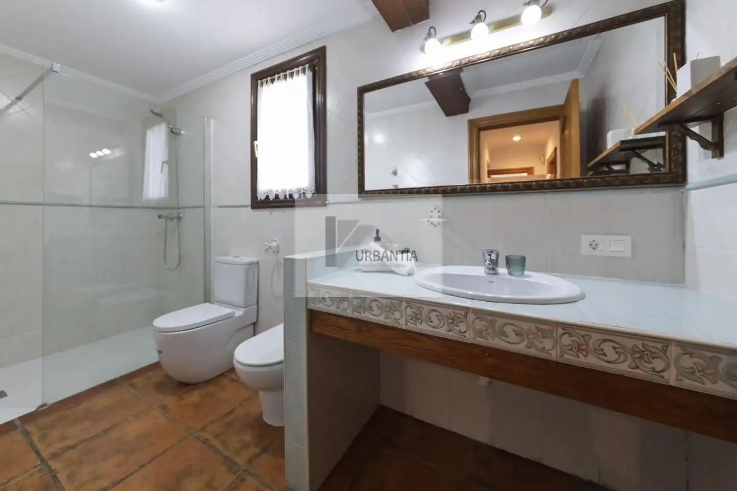 Bany de Casa o xalet en venda en Olóriz / Oloritz amb Aire condicionat, Calefacció i Jardí privat