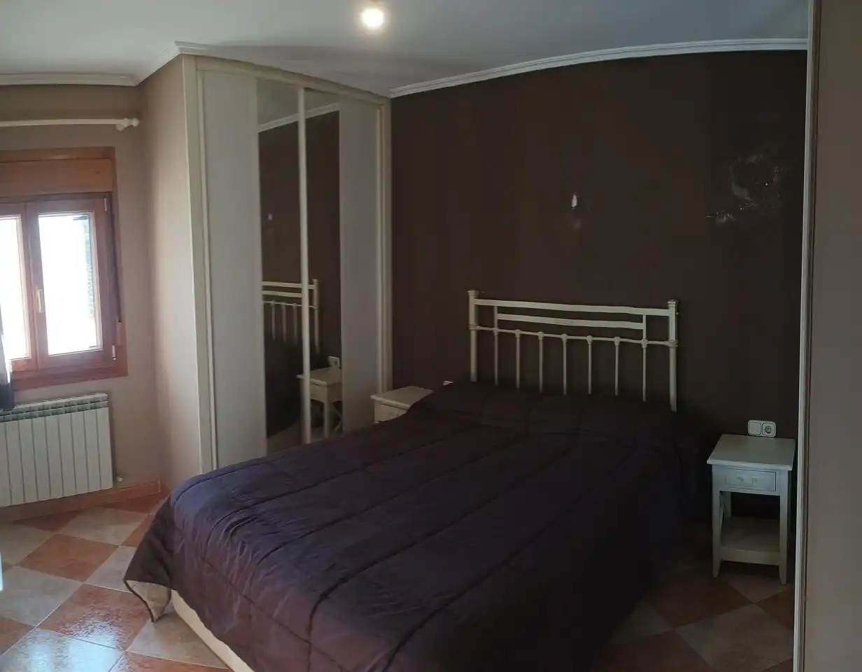 Habitación de Casa o chalet en venta en Calatayud con Aire acondicionado, Calefacción y Jardín privado