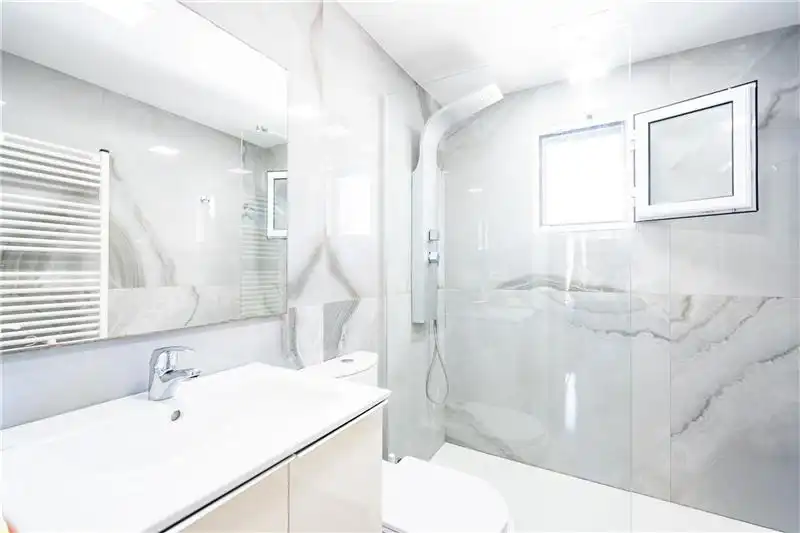 Baño de Piso en venta en  Palma de Mallorca con Terraza