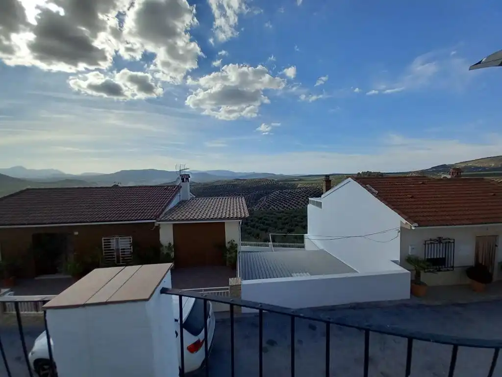 Vista exterior de Finca rústica en venta en Alcalá la Real con Amueblado