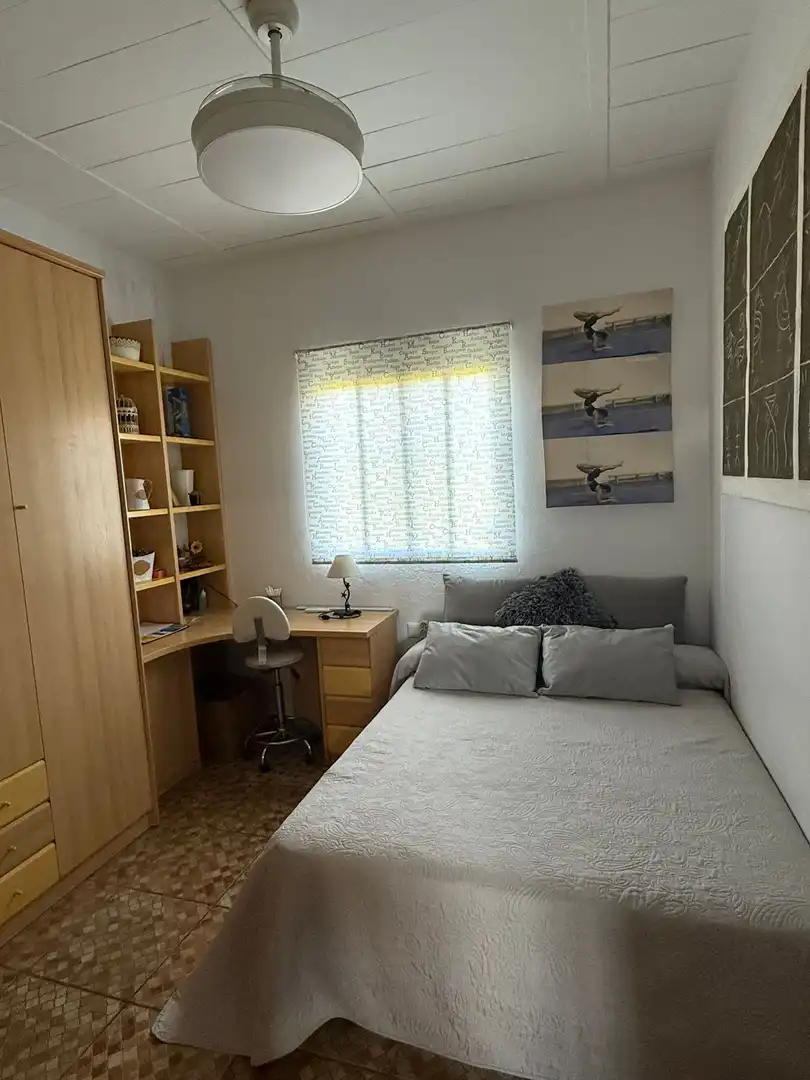 Habitación de Finca rústica en venta en Arroyo de San Serván con Aire acondicionado, Jardín privado y Trastero