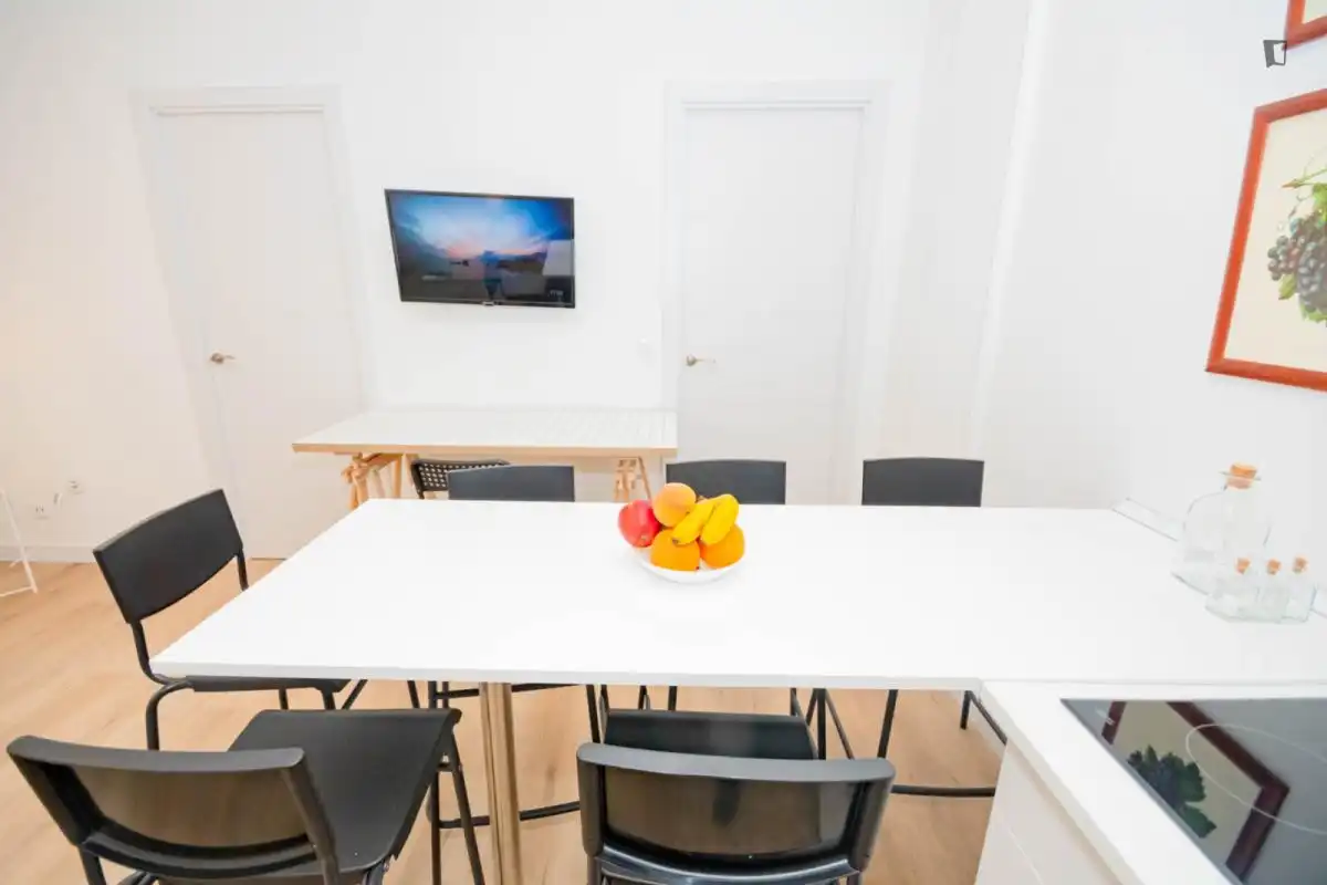 Esszimmer von Wohnungen zur Miete in Madrid mit Klimaanlage, Möbliert und Waschmaschine