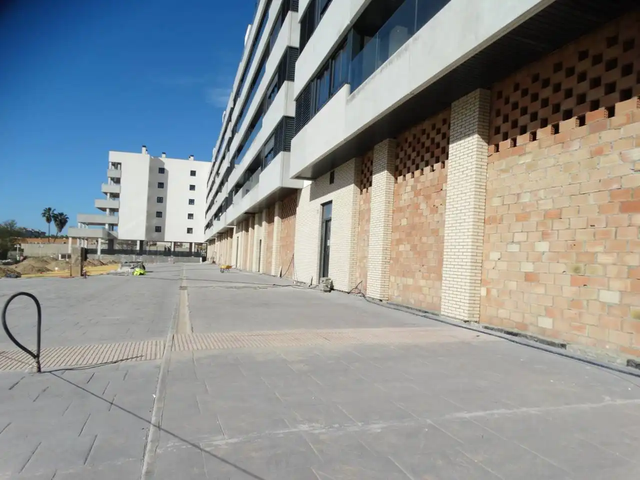 Vista exterior de Local de alquiler en Huelva