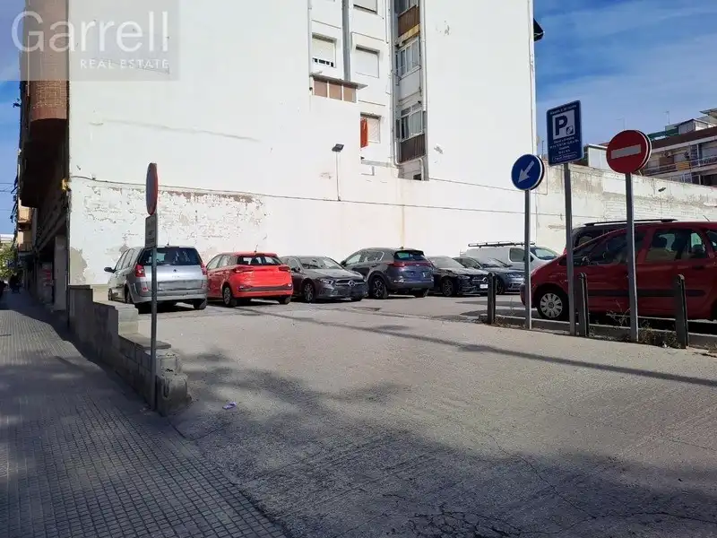Aparcament de Residencial en venda en Esplugues de Llobregat