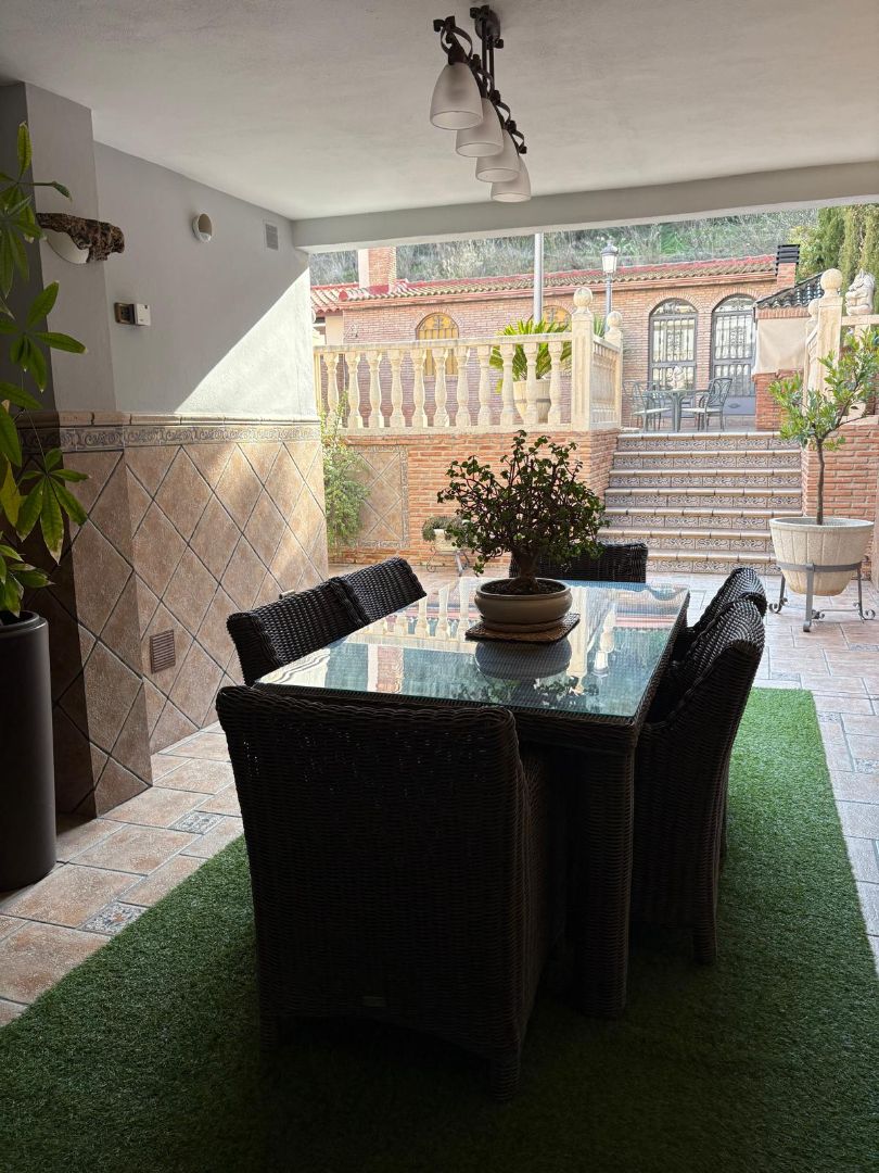 Terrace of House or chalet for sale in  Jaén Capital  with Air Conditioner, Heating and Private garden