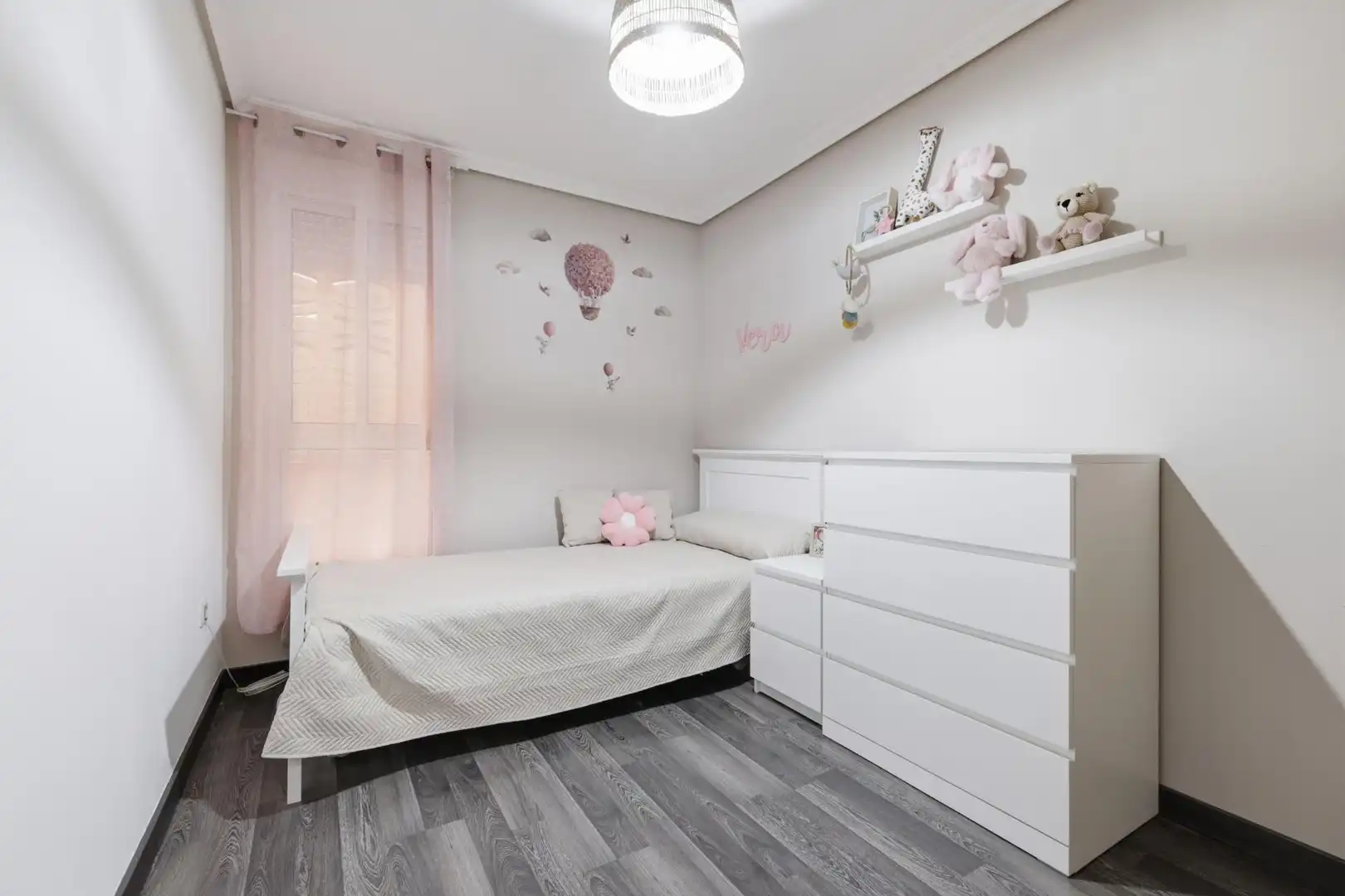 Habitación de Dúplex en venta en Sagunto / Sagunt con Aire acondicionado, Terraza y Trastero