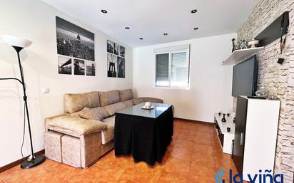 Sala d'estar de Casa o xalet en venda en Mollina amb Aire condicionat i Terrassa