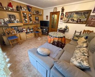 Living room of Single-family semi-detached for sale in  Madrid Capital