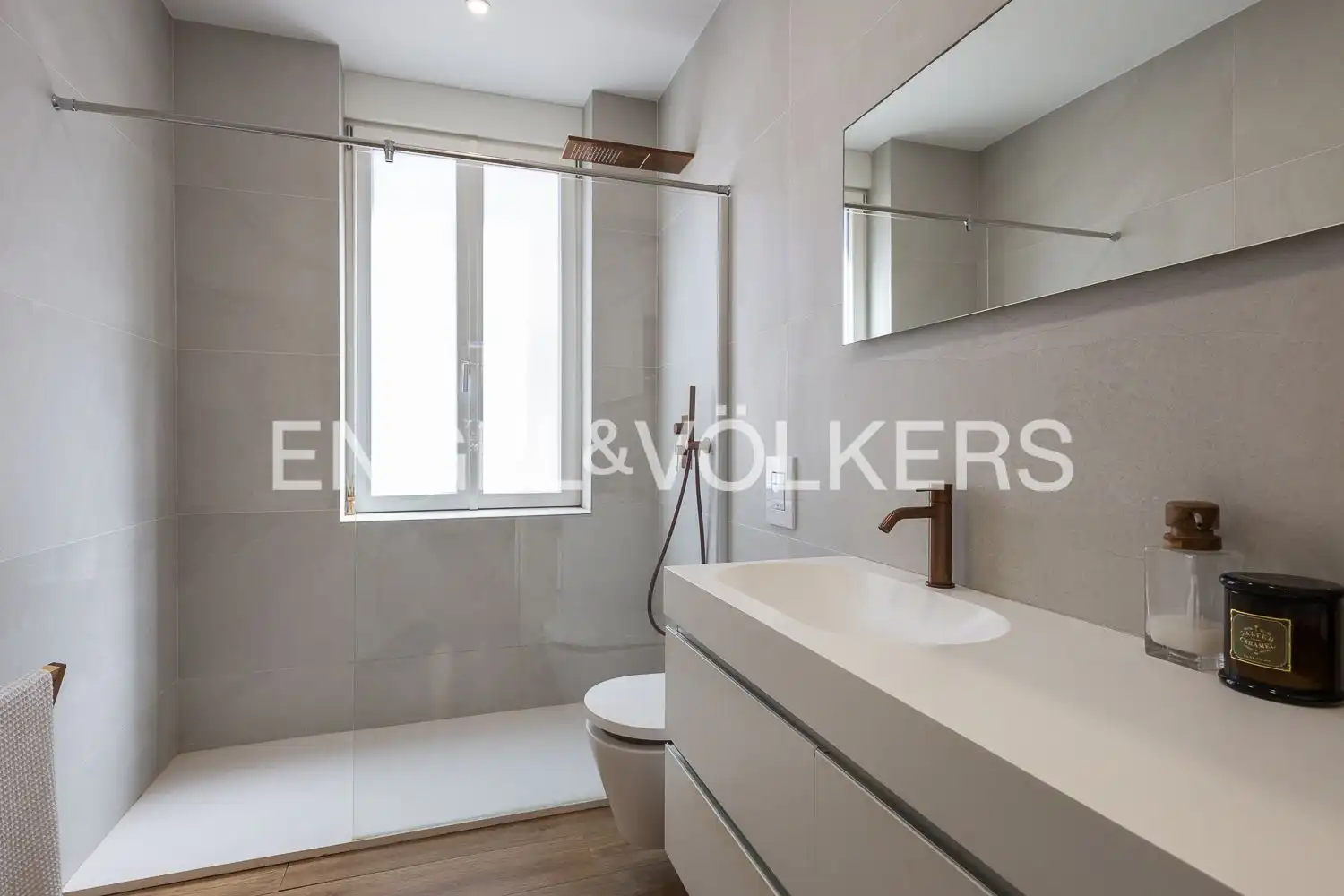 Baño de Casa o chalet de alquiler en Cullera con Calefacción, Parquet y Terraza