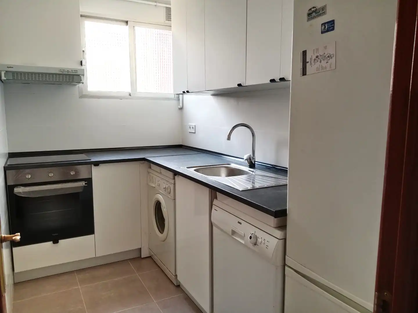 Cocina de Piso de alquiler en Madrid con Calefacción y Terraza