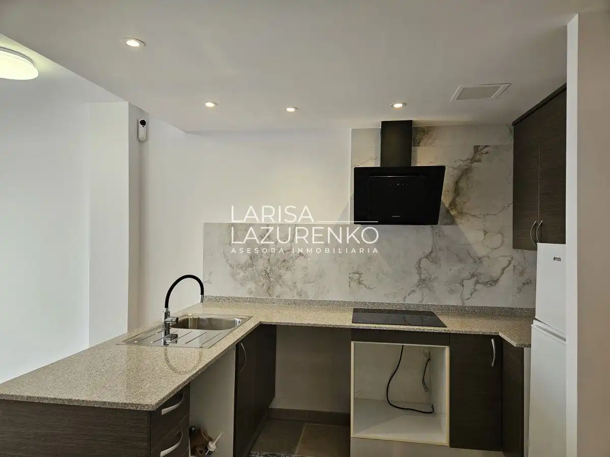 Cocina de Dúplex en venta en L'Aldea con Terraza y Balcón