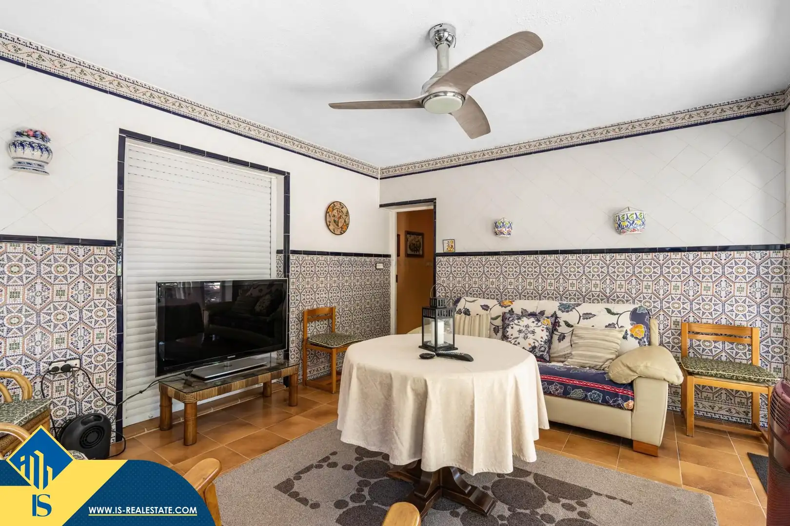 Sala d'estar de Casa o xalet en venda en Elche / Elx amb Terrassa i Moblat
