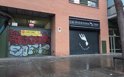 Exterior view of Premises for sale in  Barcelona Capital  with Alarm