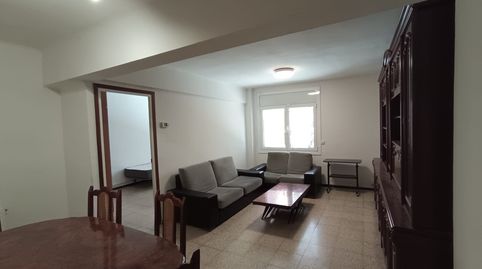 Foto 2 de Piso de alquiler en Francesc Artau, Sant Narcís, Girona Capital