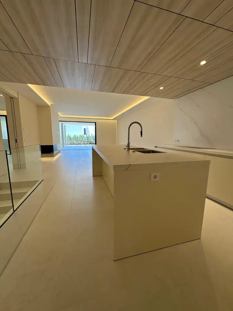 Habitatge amb piscina en venda a Río Real - Los Monteros, imagen 18
