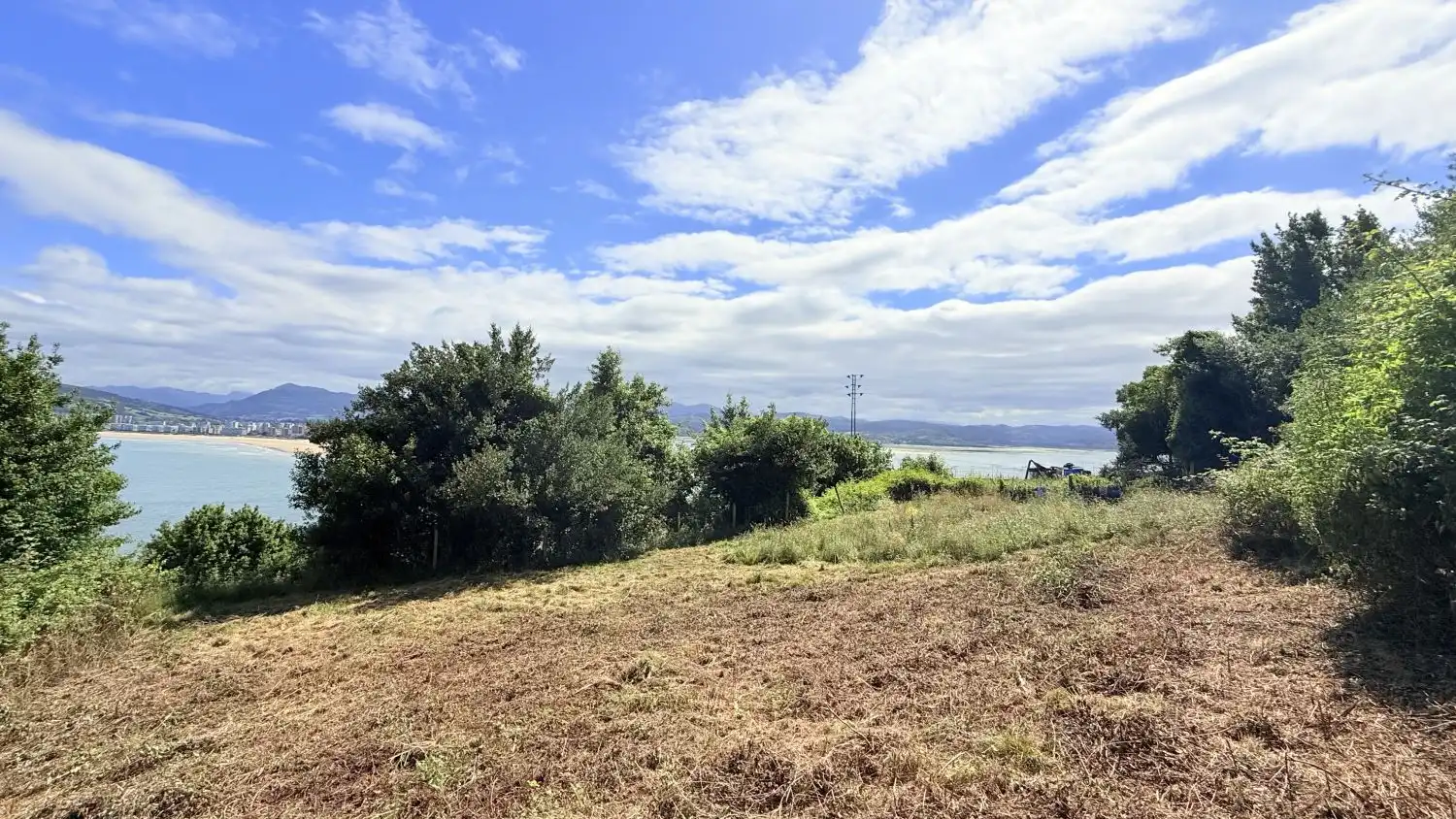 Finca rústica en venda en Santoña