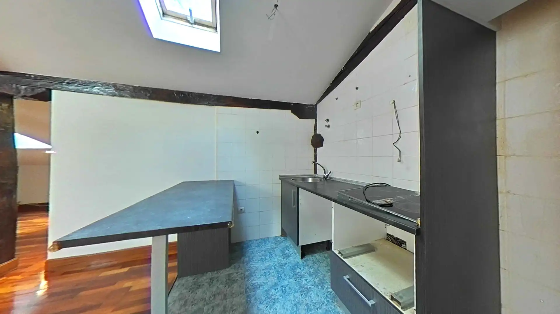 Cocina de Piso en venta en Castro-Urdiales con Parquet