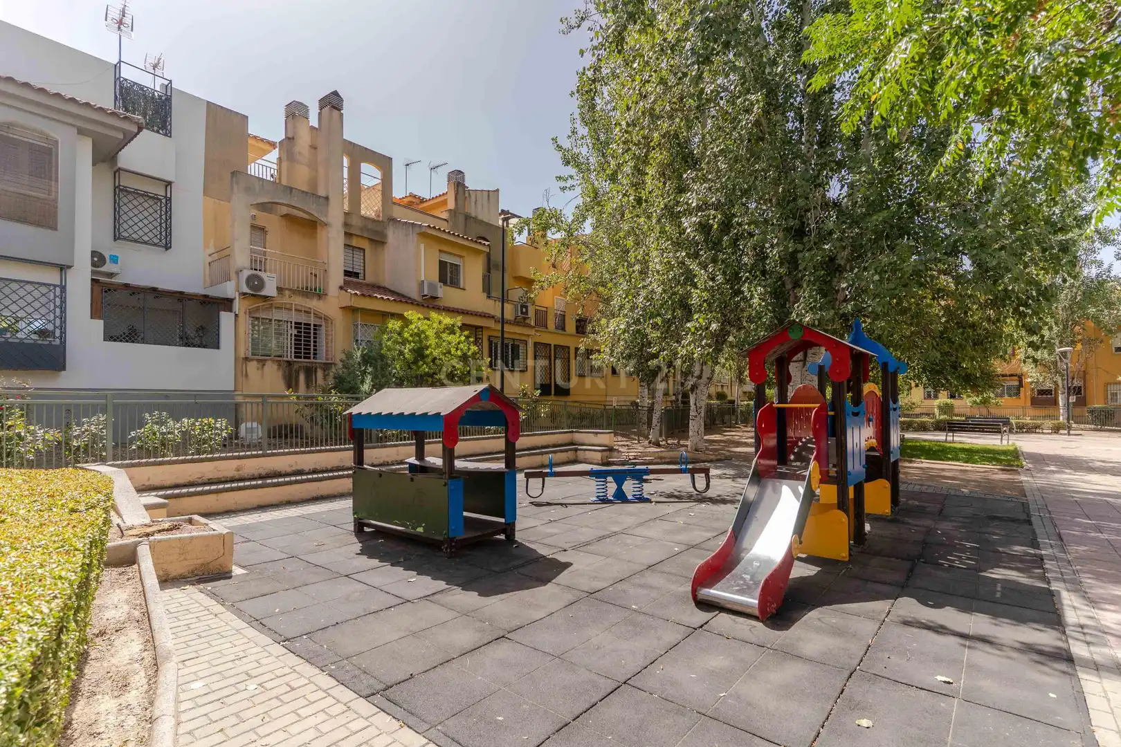 Exterior view of Houses for sale in Armilla  with Storage room and Community pool