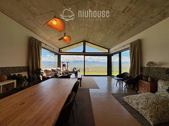 Casa-chalet en Venta en Enveitg