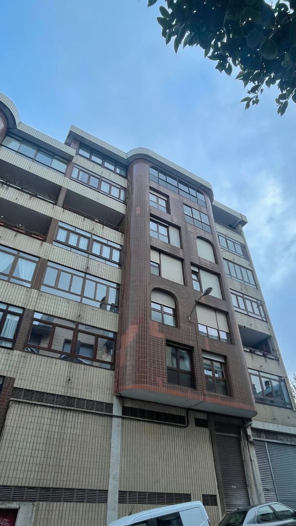 Vista exterior de Pis en venda en Portugalete amb Calefacció, Terrassa i Traster